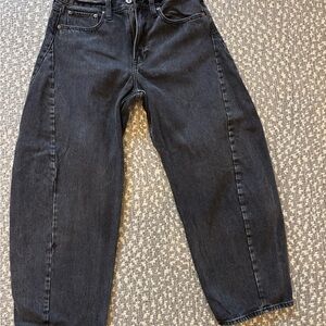Abercrombie & Fitch Women's balloon Jeans black